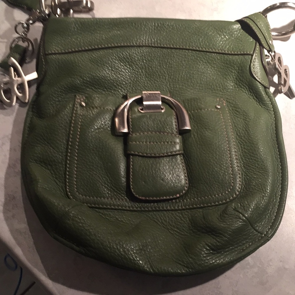 SOLD - B. Makowsky leather crossbody - Picture 4 of 9